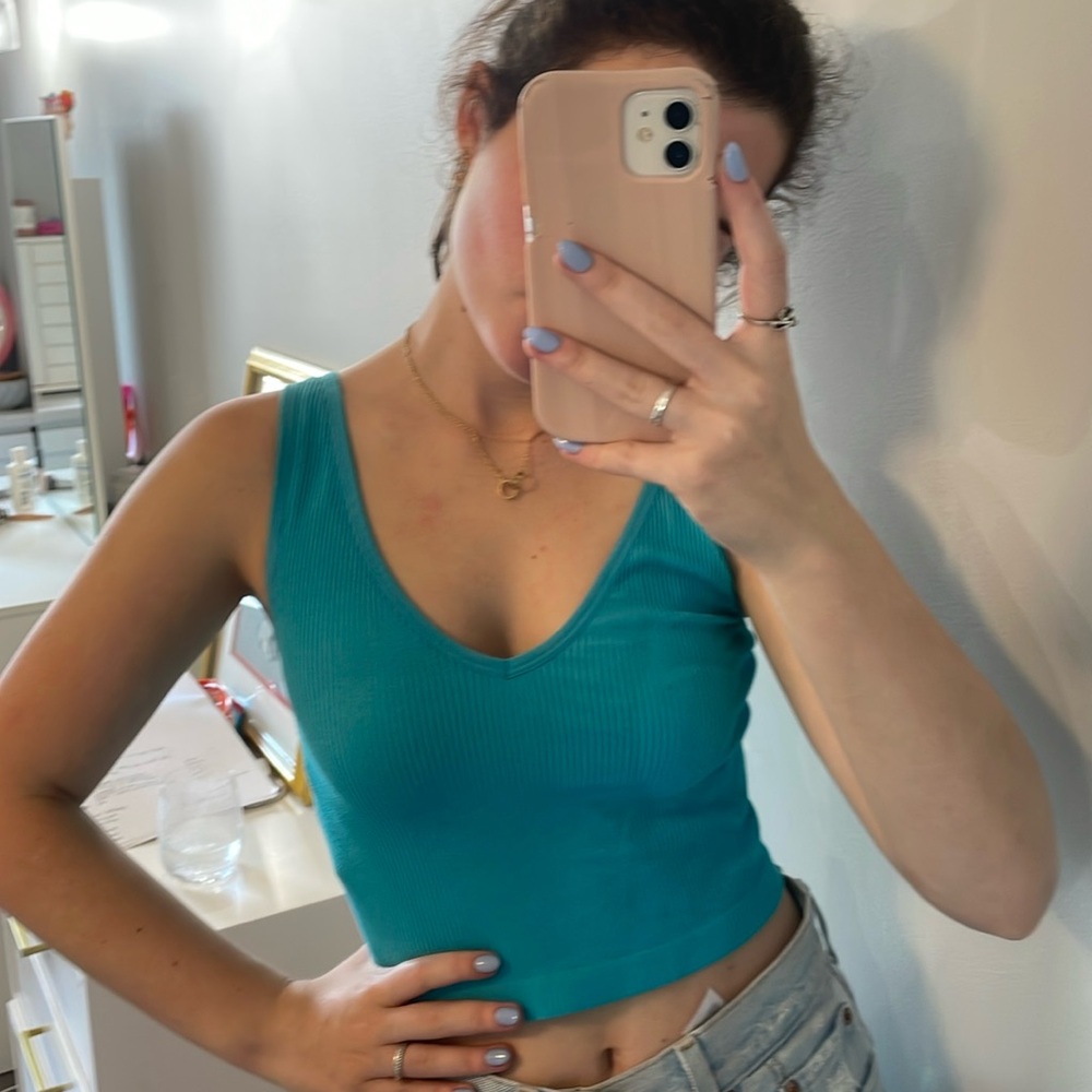 Blue Fitted Sleeveless Crop Tank Top